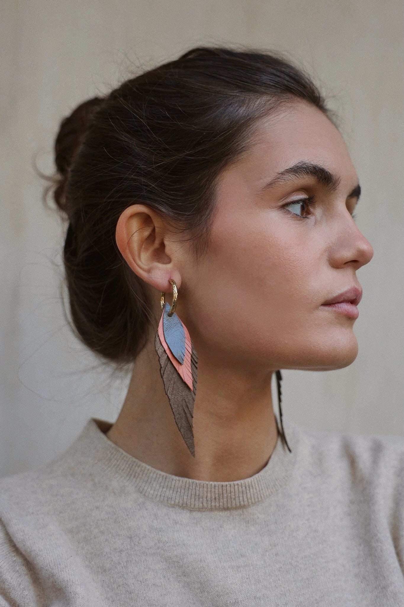 Pendiente Pluma Pequeño Café