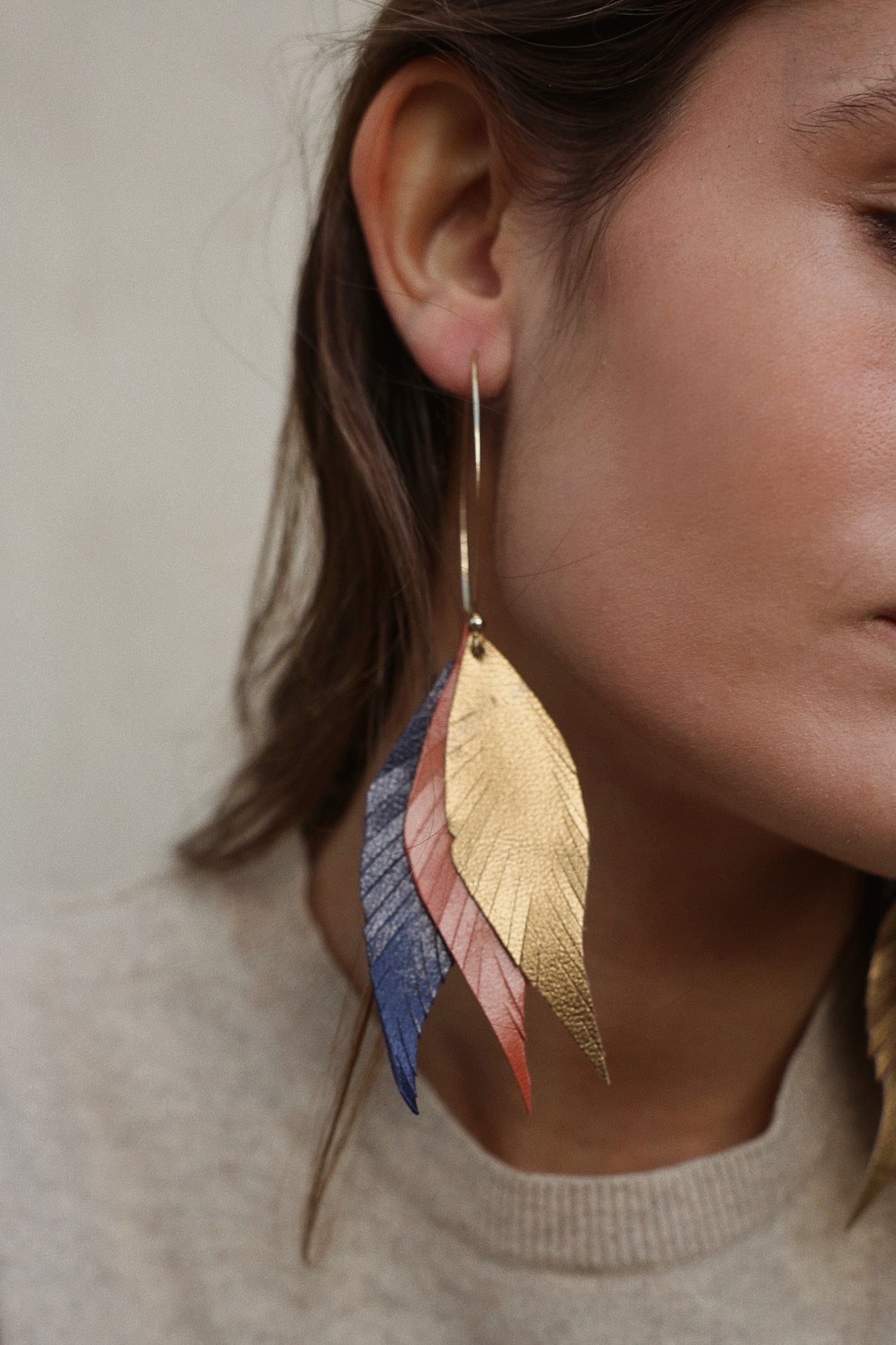 Pendiente Pluma Triple Largo