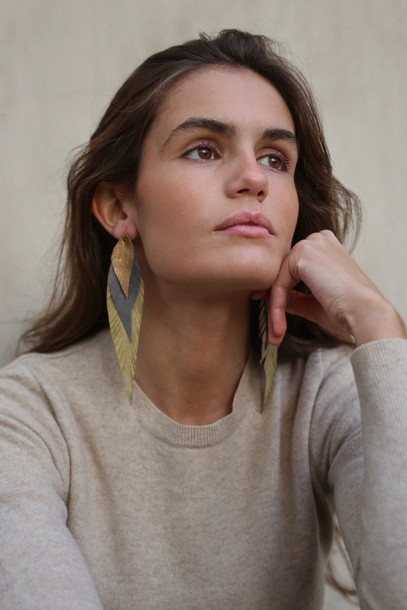 Pendiente Pluma Grande Pistacho