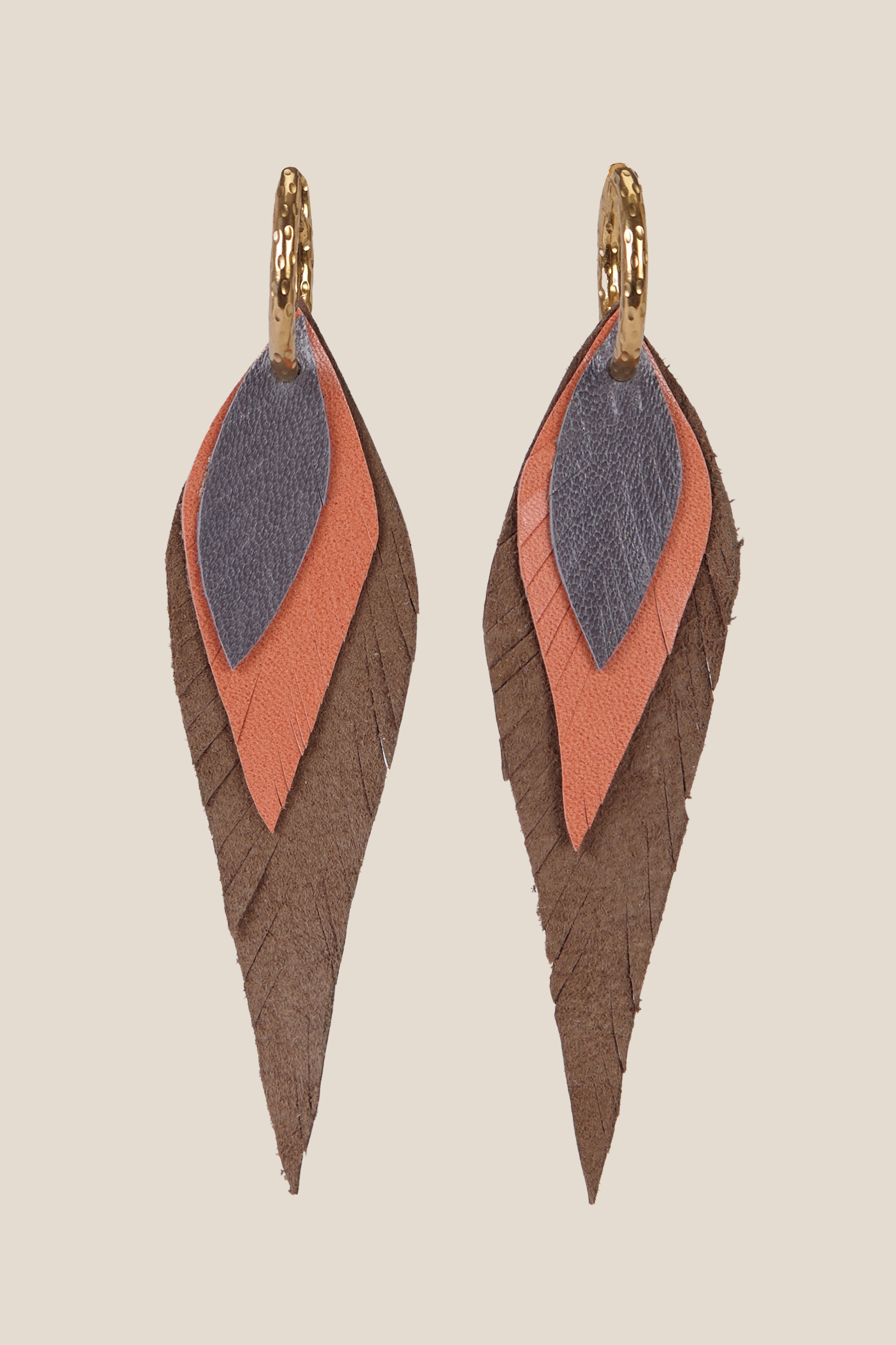 Pendiente Pluma Pequeño Café