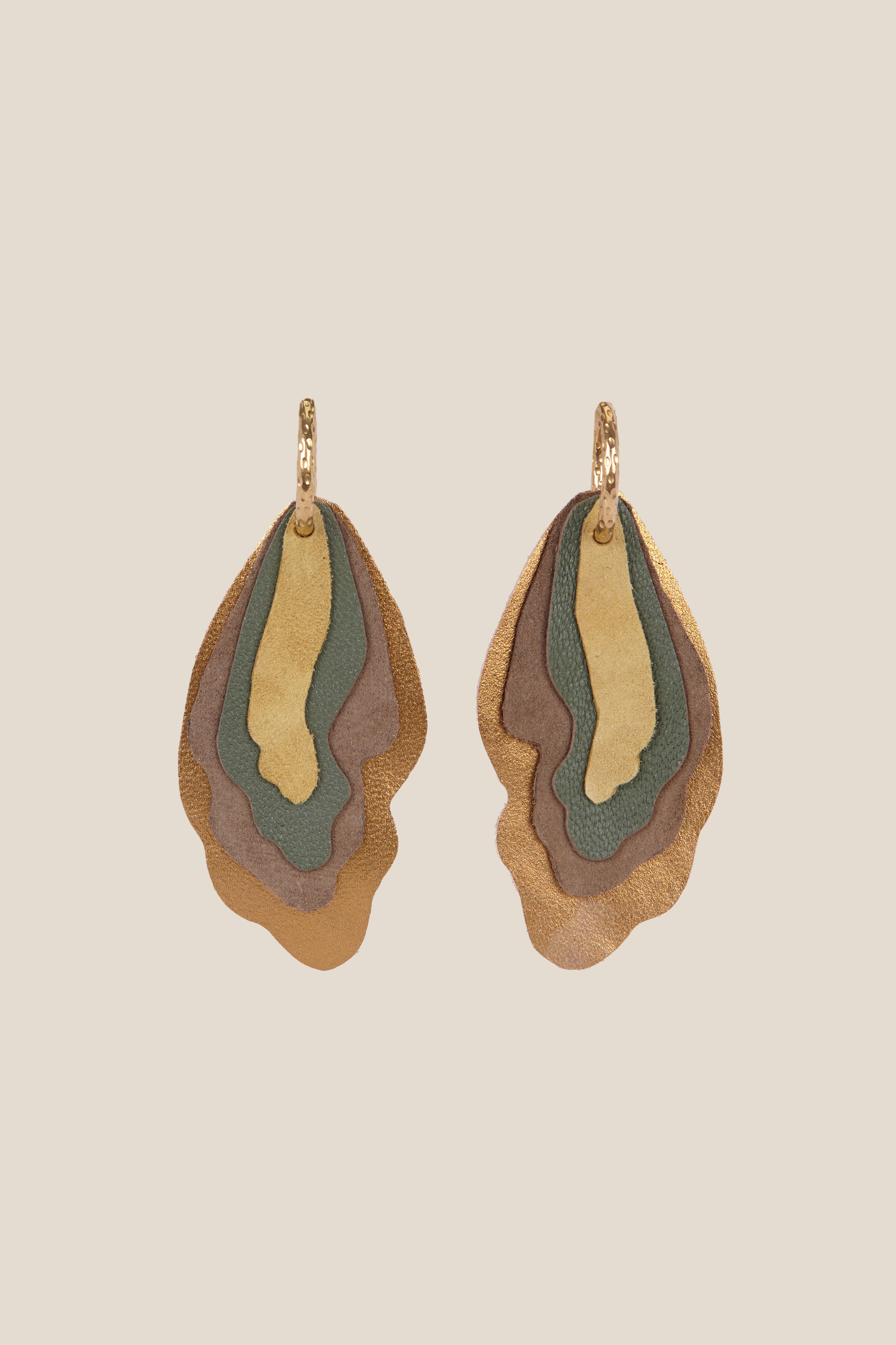 Pendiente Nenúfar Dorado