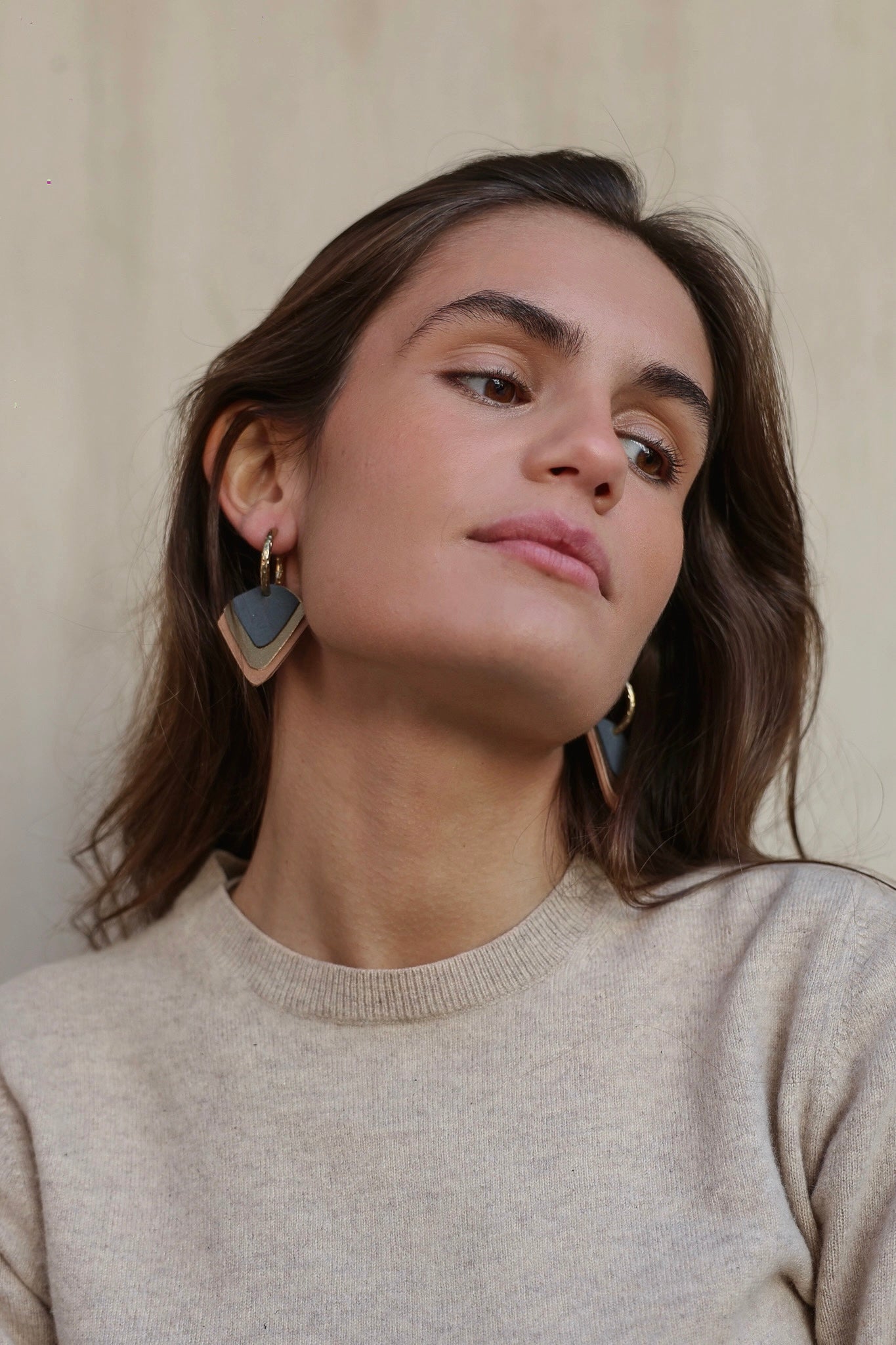 Pendiente Triangulo Nude